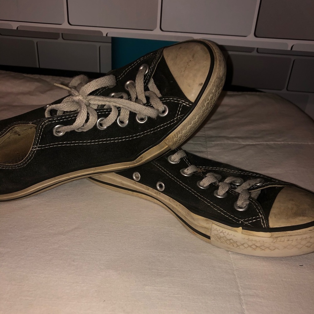 Classic Black Converse - Picture 2 of 4